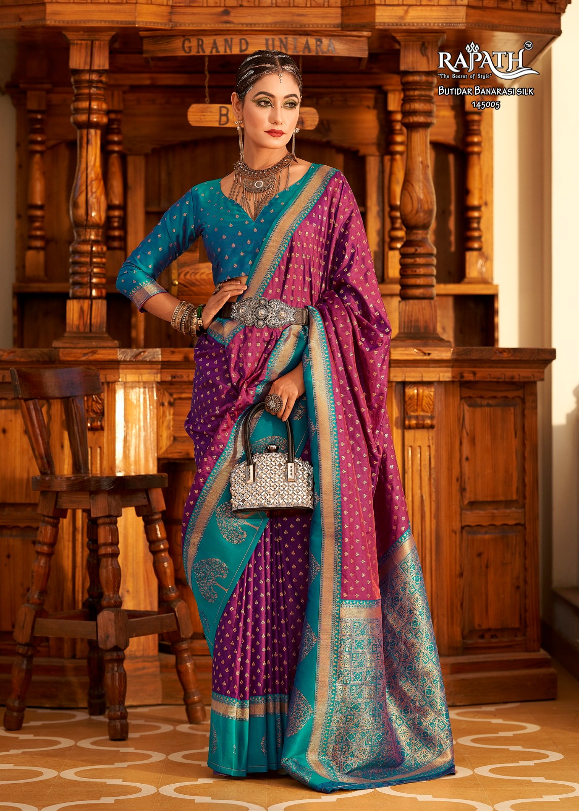 Buy Black Sarees for Women by ROYAL RAJGHARANA SAREES Online | Ajio.com