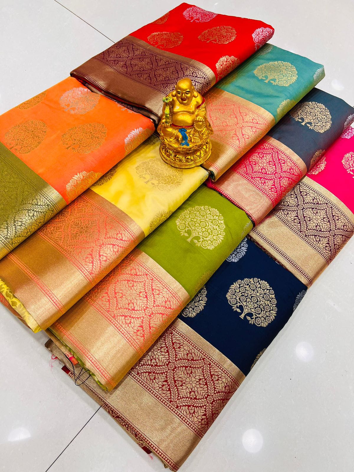 Kanchipuram Silk Sarees Wholesale Low Cost | Silk sarees, Wedding silk saree,  Saree shopping