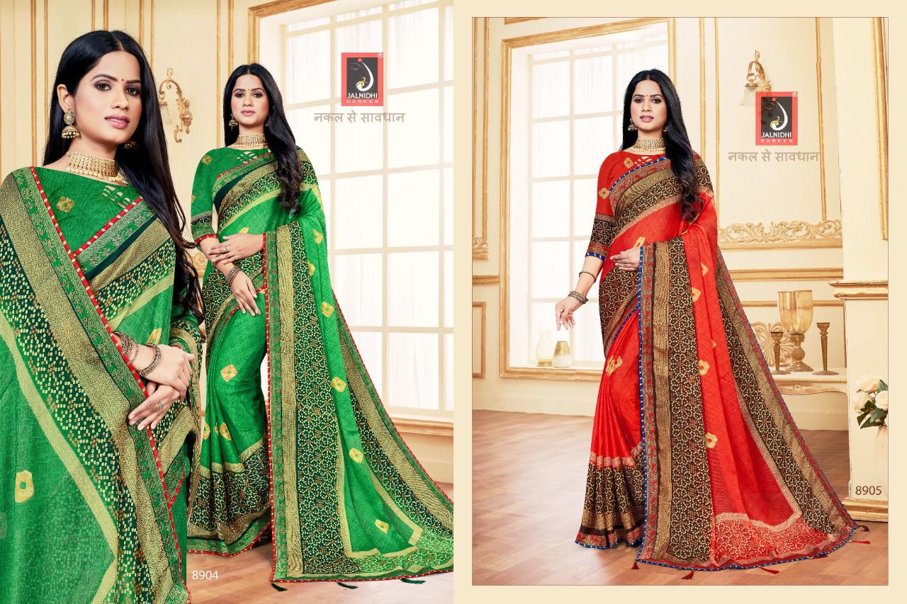 If you want to look stylish in saree, then give a different style साड़ी में  दिखना है स्टाइलिश, तो दे एक अलग अंदाज, इन आसान स्टेप्स से दे गाउन का तड़का -