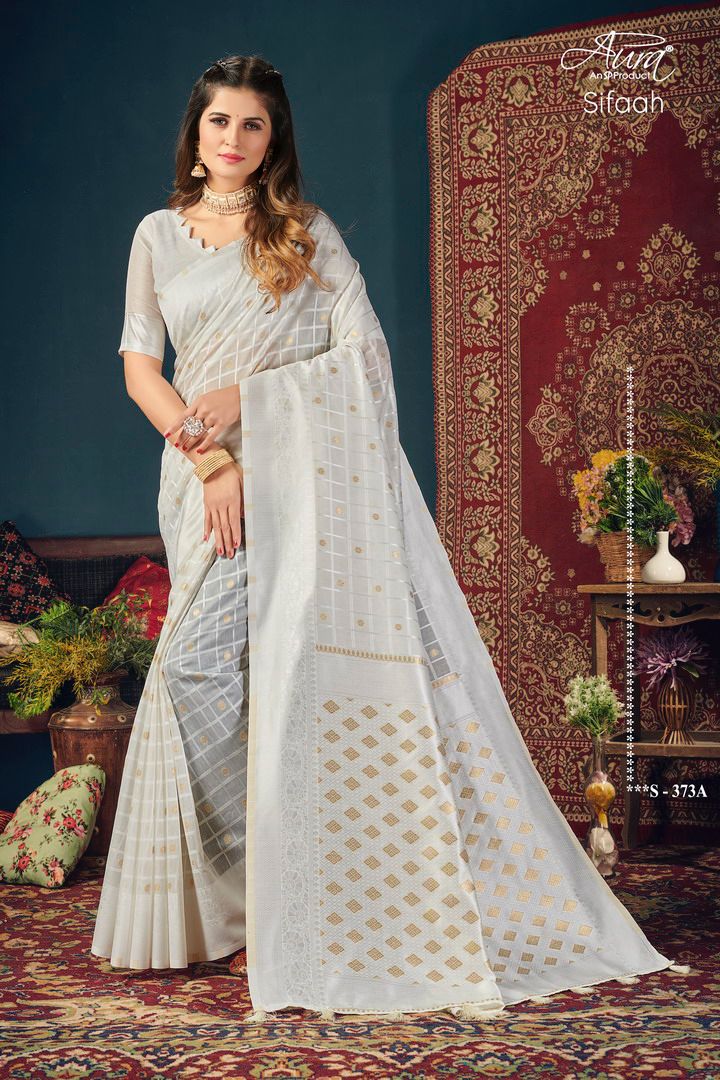 Exquisite White Saree timeless, pure and Elegant | Elegant saree, Saree  designs, Pure georgette sarees