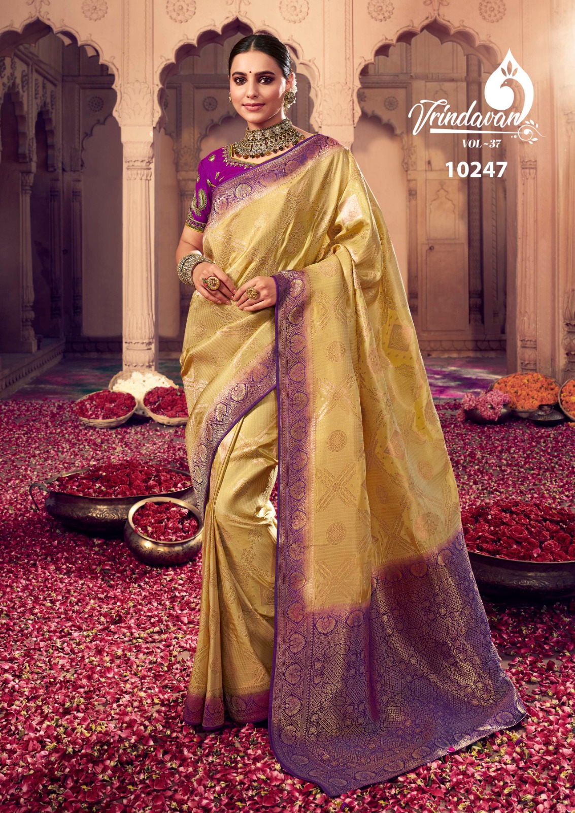 Photo of Bride in a pink and gold silk saree