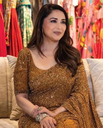 BT389 BY BT DESIGNER BOLLYWOOD GEORGETTE SAREE WHOLESALER IN INDIA