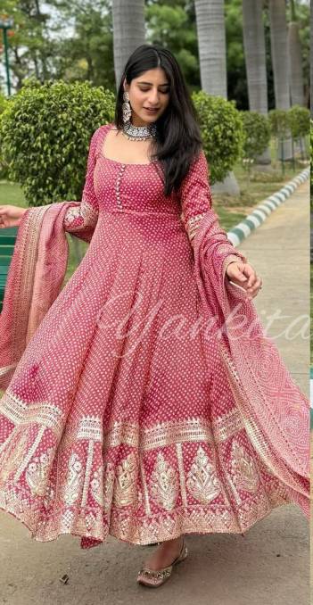  SR 1617 BY SAGAR IMPEX FAUX GEORGETTE WITH DIGITAL PRINT GOWNS EXPORTER INDIA 