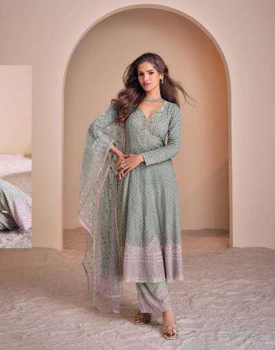 AAYNA 5672 BY SAYURI DESIGNER PARTYWEAR SUIT WHOLESALER IN SURAT