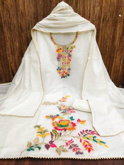 RN Avantika Exclusive women Suit Wholesaler in Surat