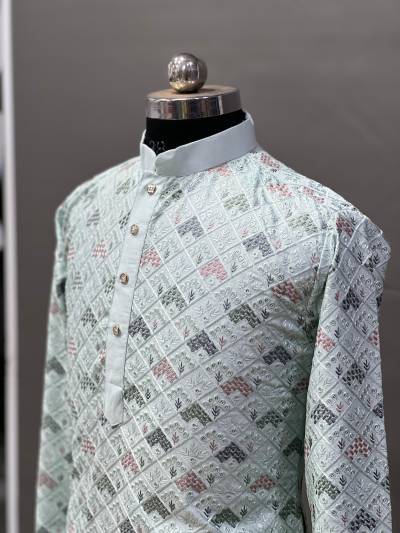 MAHARAJA BY BLUEVERY DESIGNER SILK KURTA WITH PAJAMA WHOLESALER IN INDIA