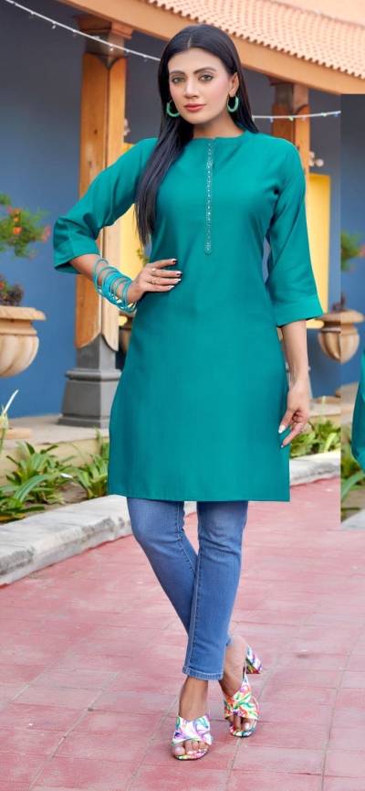 VIHANA BY AANCHI KURTIS FANCY FABRIC KURTI EXPORTER IN GUJARAT